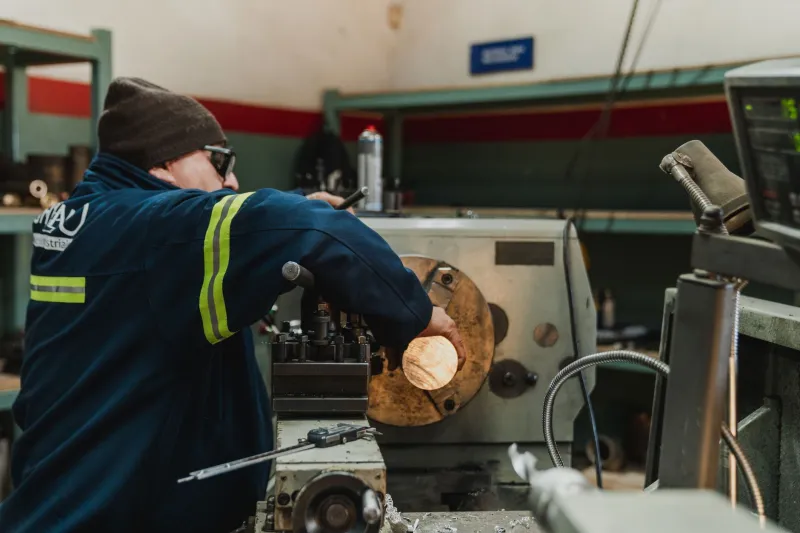 Tolerance Engineering's Vanishing Workforce: A Growing Threat to US Manufacturing Competitiveness